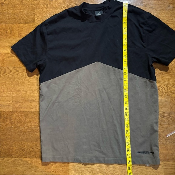 Armani Exchange Men’s Colorblock Logo Tee – Size M - Picture 7 of 8